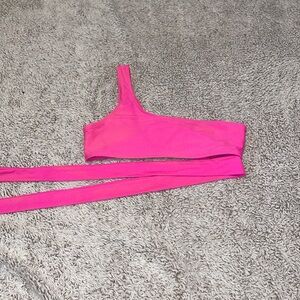 SHEIN pink one shoulder cross stomach bikini top. Size S